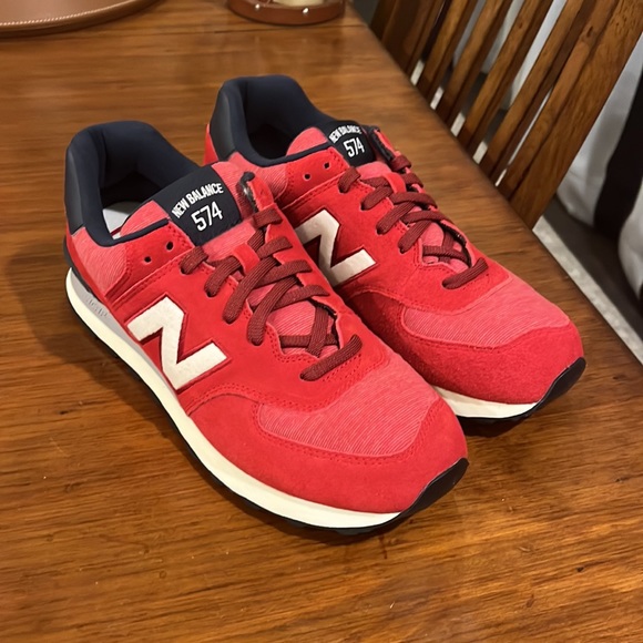 New Balance 574 ML574PRD varsity pack shoes sneakers red new Mens Size 9.5 - Picture 2 of 12